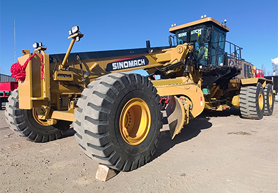  جريدر (مُمهد طرق) موديل PY760T